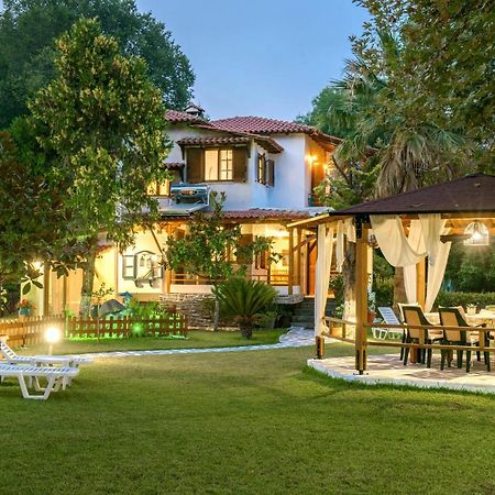Villa Palmera Ierissós Exterior foto
