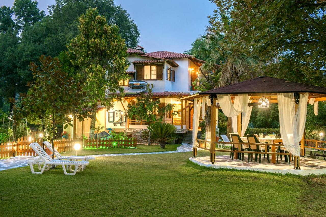 Villa Palmera Ierissós Exterior foto